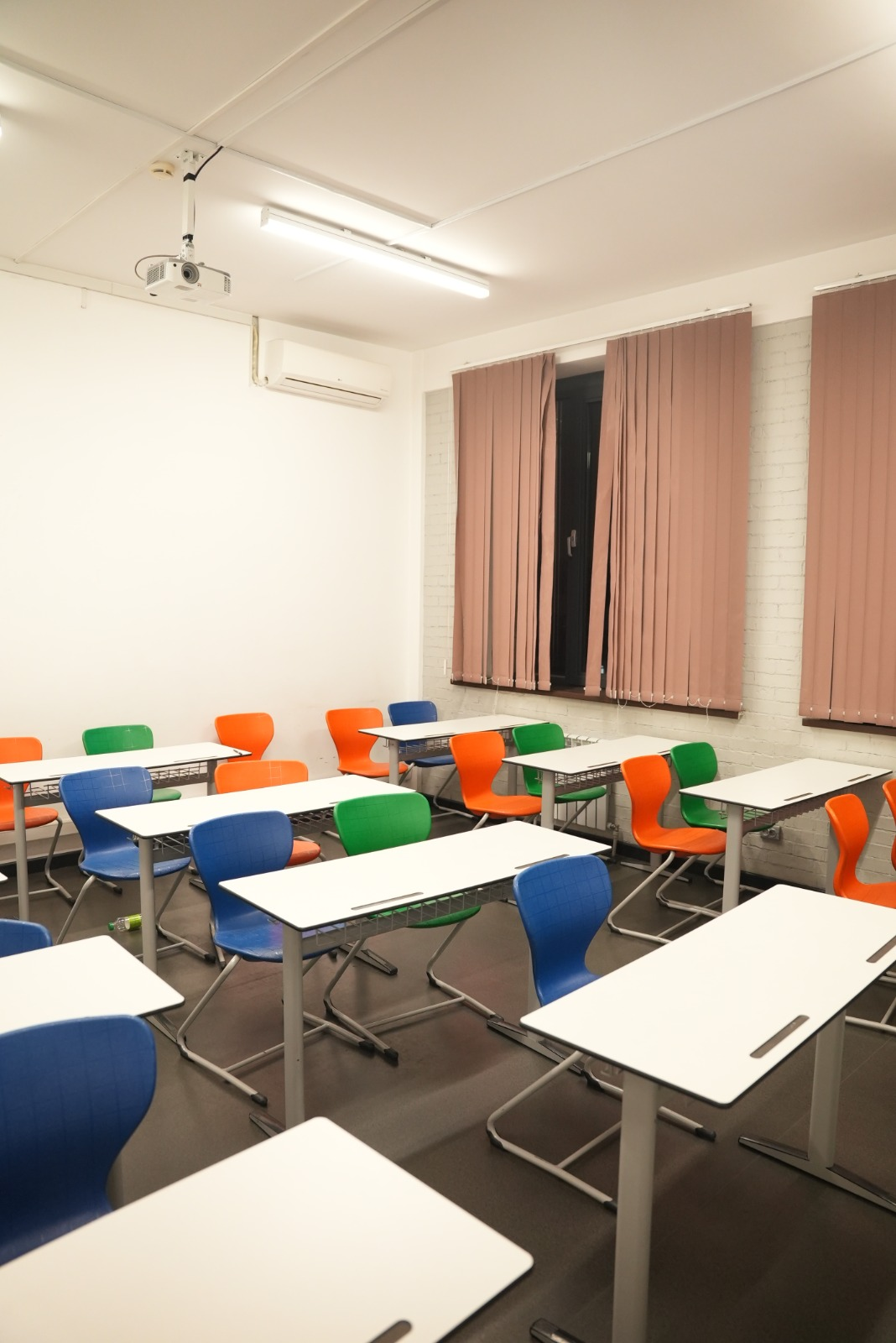 Лекция аудиториясы