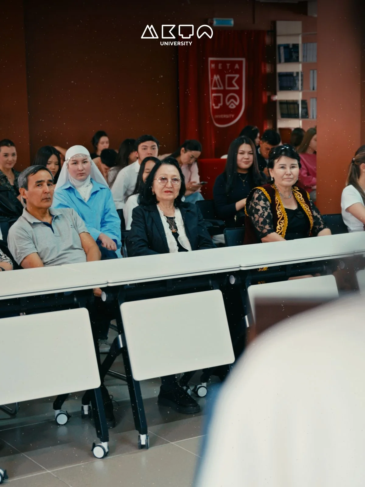 2026 жылғы 2 сәуірде META University кітапханасында Жалпы білім беру пәндері орталығы кітапханамен бірлесіп «Мұқағали Мақатаев — қазақтың ақиық ақынына арналған шығармашылық кеш» атты іс-шара өткізді.