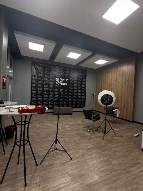 Jas Cinema Studio