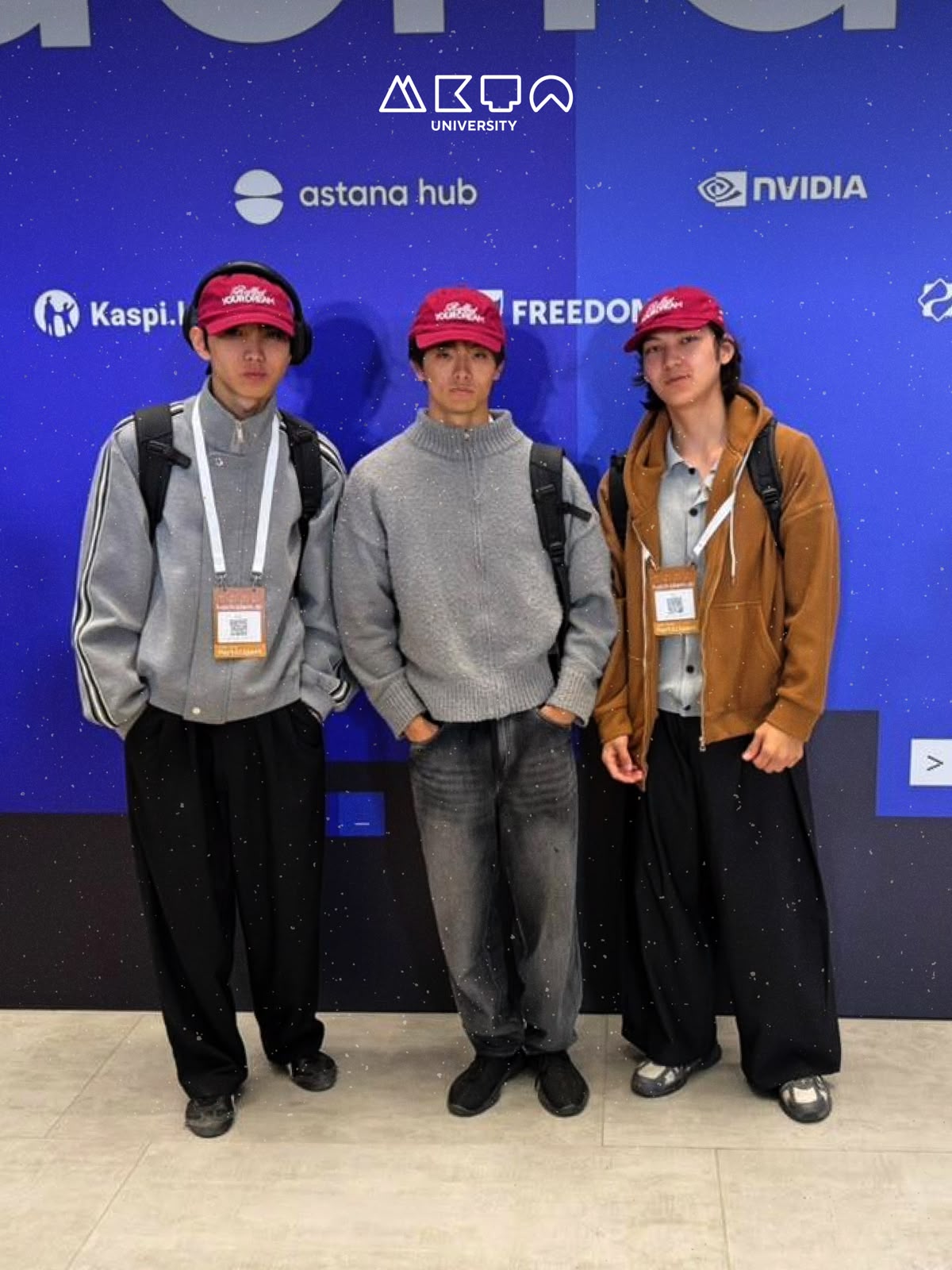 META University студенттері Astana Hub-тағы хакатон алаңында